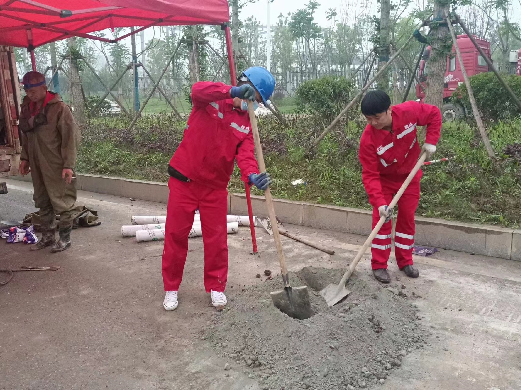 临海管道疏通哪家好】及时进行市政管道清淤