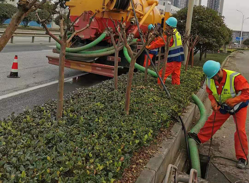 临海市政管道清淤